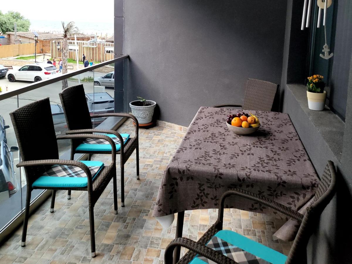 Zen Garden Apartament De Lux Nou Pe Malul Marii コンスタンツァ エクステリア 写真