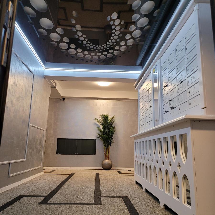 Zen Garden Apartament De Lux Nou Pe Malul Marii コンスタンツァ エクステリア 写真