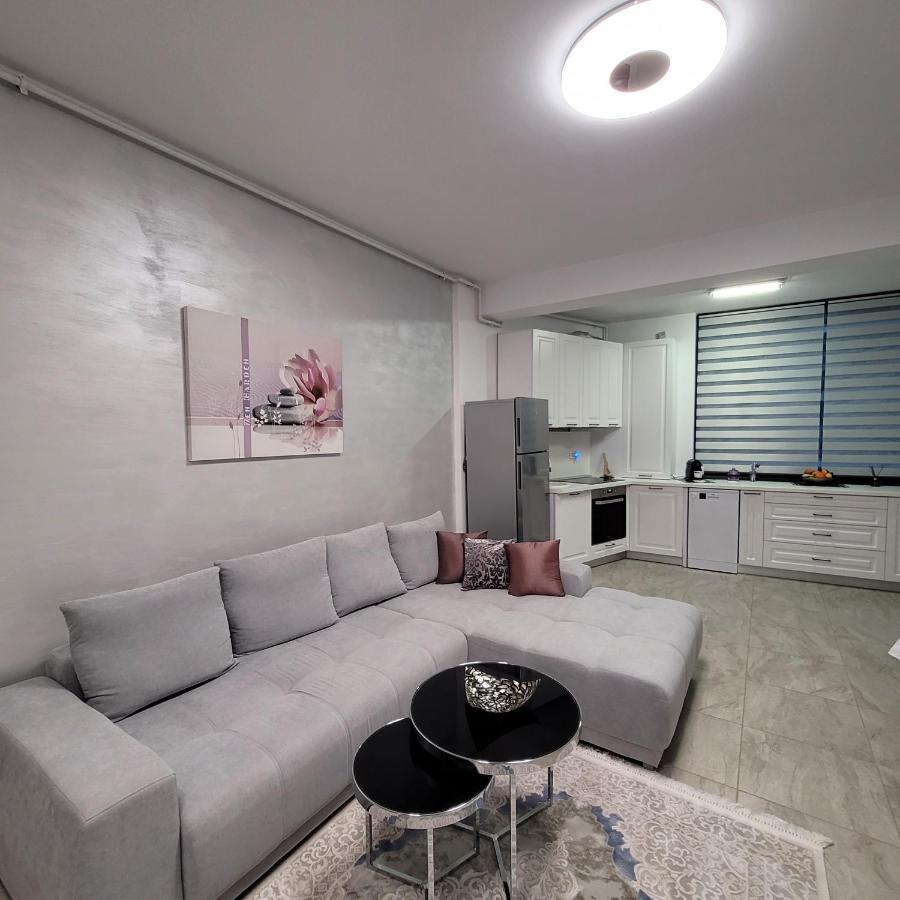 Zen Garden Apartament De Lux Nou Pe Malul Marii コンスタンツァ エクステリア 写真